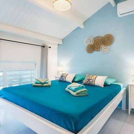 Le Touloublue - Tres Bel Appartement Face A La Mer Sainte-Anne  Zewnętrze zdjęcie