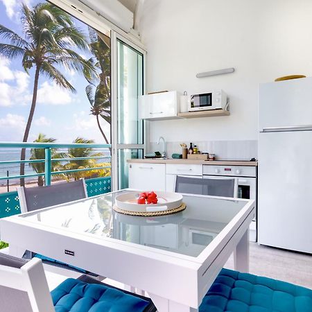Le Touloublue - Tres Bel Appartement Face A La Mer Sainte-Anne  Zewnętrze zdjęcie