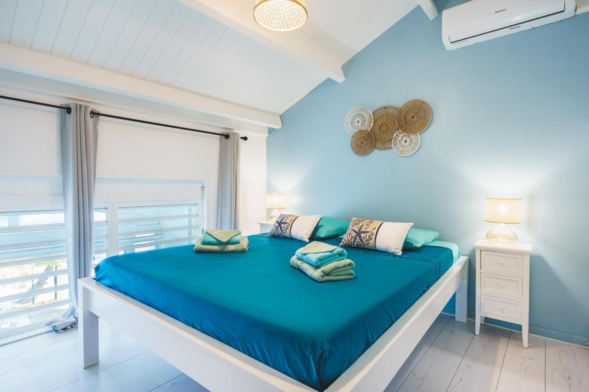 Le Touloublue - Tres Bel Appartement Face A La Mer Sainte-Anne  Zewnętrze zdjęcie